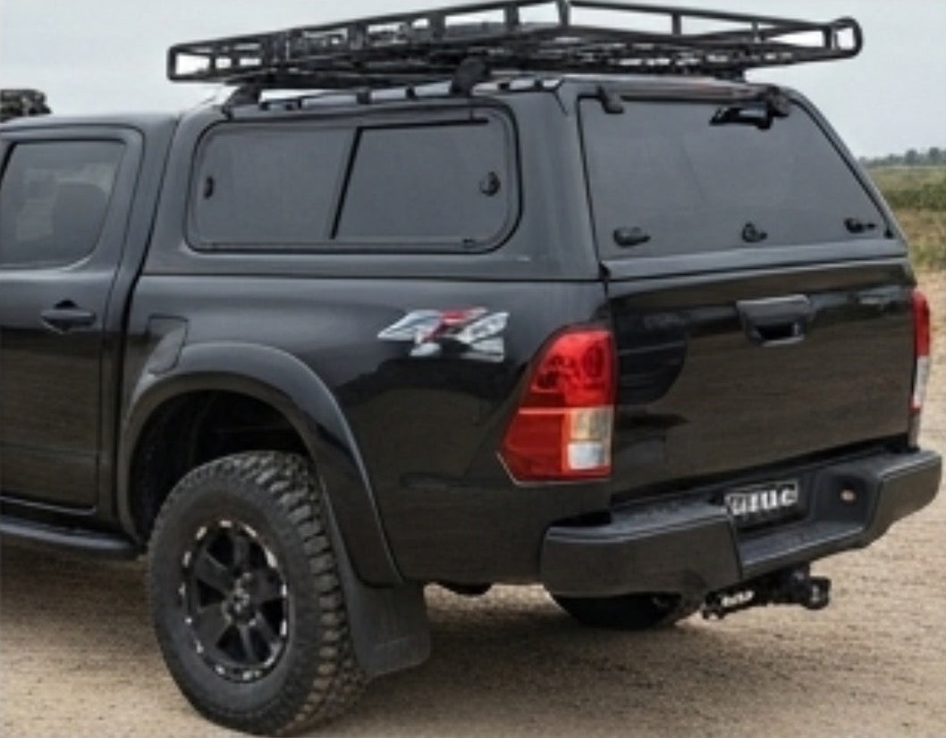 Canopies and lids